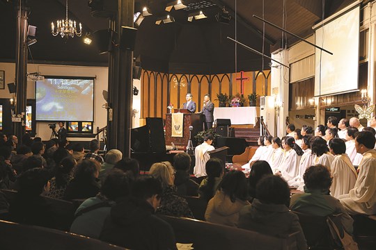 “중국교회, 믿음으로 전진할 때 반드시 부흥”… 이영훈 목사, 中서 2년여 만에 주일 설교 기사의 사진