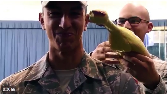 [영상] 미국 공군 의장대의 훈련 현장, 이렇게나 가혹하다니! 기사의 사진