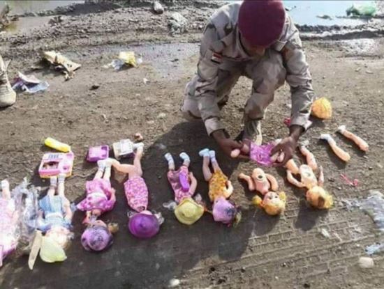 IS “폭탄” 넣은 어린이 ‘인형’으로 테러 노렸다 기사의 사진