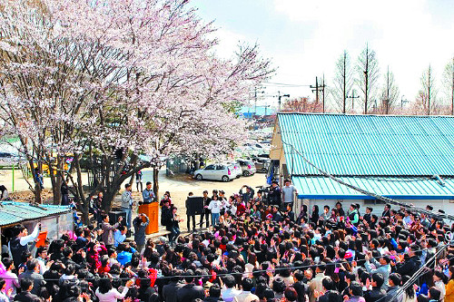 [전정희 기자의 샬롬] 바보들도 믿을 만한 증거 부활, 왜 제대로 믿지 않나요 기사의 사진