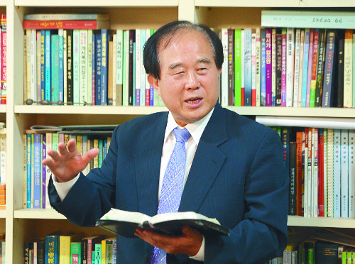 “3년 후 은퇴하면 여기에 묻혀 살 것”… ‘한국적 수도원 운동’ 펼치는 강문호 갈보리교회 목사 기사의 사진