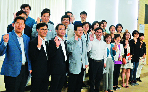 [신우회 탐방-서울시청 기독선교회] 매주 화요 정기예배 생생한 간증… 軍교회·선교사 등 다방면 지원 기사의 사진