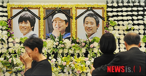 김기섭 고상돈 박영석…영원히 산이 된 그들 기사의 사진