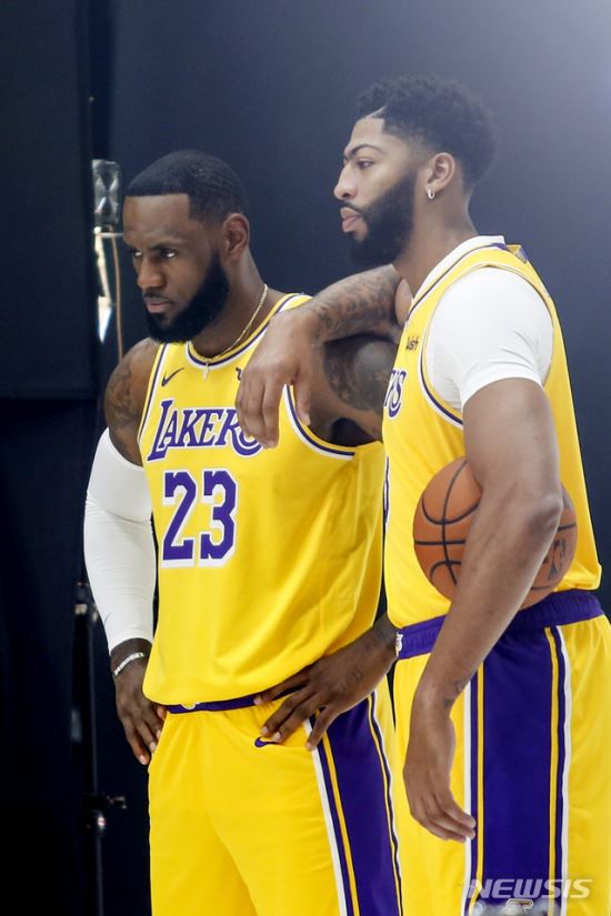 슈퍼듀오 빅뱅 ‘LA대전’ 펼쳐진다…NBA 23일 개막