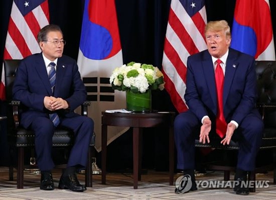 트럼프와 역할 논의했지만… 막상 뾰족수 없는 文대통령