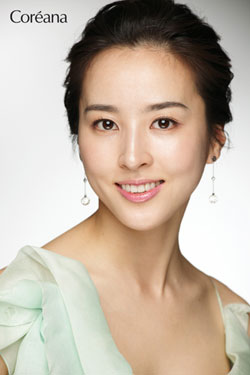 코리아나화장품 올해 기업모델에 한혜진 발탁  