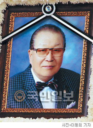 별을 사랑했던 ‘아폴로 박사’ 별들 곁으로… 천문학자 조경철 박사 별세  