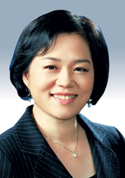 [살며 사랑하며-김애옥] 전쟁과 평화  