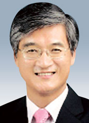 [여의도 포럼-홍덕률] 성찰하는 삶, 성숙한 사회  