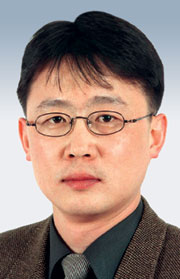 [뉴스룸에서-남도영] 이명박 정부, 신뢰의 위기  