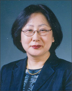 [화장품, 제대로 알고 씁시다(14)] 오늘의 피부관리, 20년 후 내 피부!  