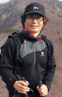   ȳǪ  ߰ Ͽ,  8000m Կ 9 ߣ   