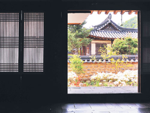 [여행메모-봉화 솔숲길] 만산고택에 여장 풀고 송이요리로 허기 채우세요  