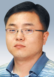 [뉴스룸에서-정승훈] 숙적의 선전을 기원하며  