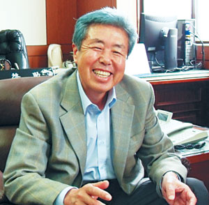 부산 강서구 대저농협 최계조 조합장… 짭짤이 토마토 개발 농민들과 ‘윈-윈’  