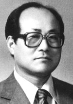 翭      