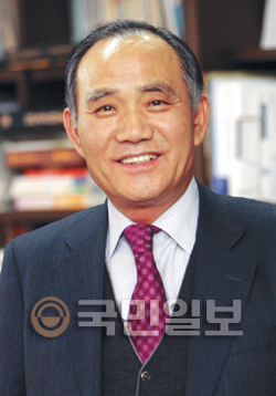 ‘신흥무관학교 100주년 기념사업회’ 윤경로 공동대표 “항일무장투쟁 선봉… 국군 뿌리로 인정해야”  
