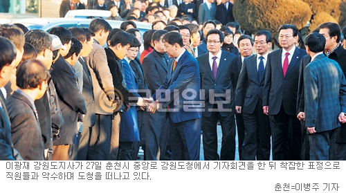 [박연차 게이트 확정 판결] 미니총선으로 판 커진 4·27 재보선 ‘태풍의 눈’으로  