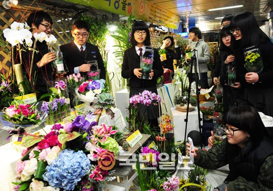 졸업 입학등 기념일에 적합한 화훼제품  