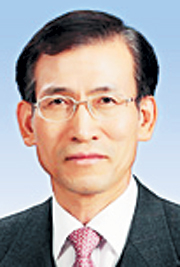 [성경 문지방 넘기] 아버지의 책 ‘욥기’ 어머니의 책 ‘잠언’  