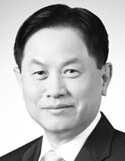 서진원 신한은행장 연임… 캐피탈 사장 황영섭 내정  