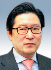 [경제시평-송원근] 총선공약과 ‘디렉터 법칙’  