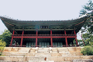 창덕궁 주합루·연경당 보물 지정 예고  