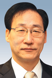 [경제시평-김이석] 애덤 스미스가 본 119조 1·2항  