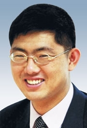 [뉴스룸에서-김지방] 삼성보다 싸이  