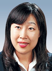 [세상에 말걸기-한승주] 한국의 영화상이 나아갈 길  