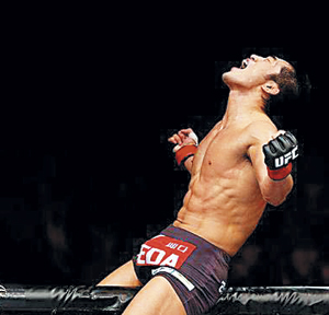 ѱ ù UFC 9  赿, 10 10  º  