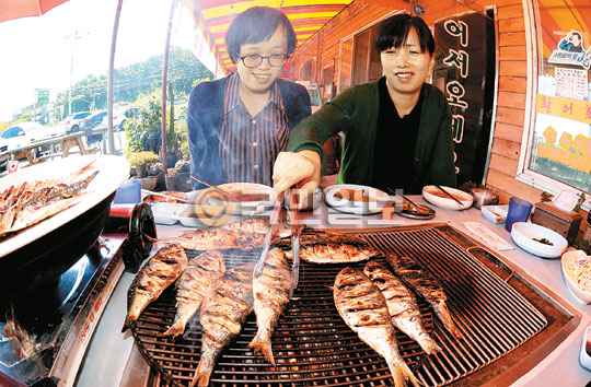 [포토 카페] “집 나간 며느리 아닙니다”  