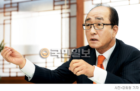 [인人터뷰] 심대평 지방자치발전위원장 “특별·광역시의 자치구의회 폐지가 바람직”  