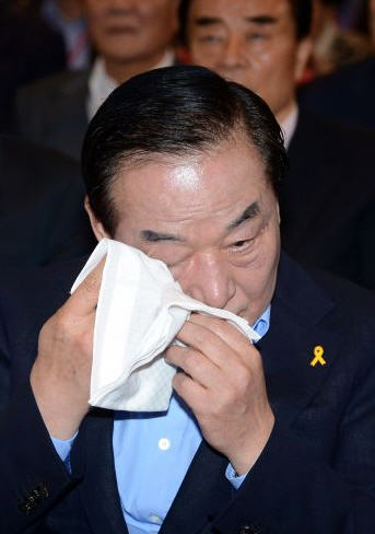 û, 24Ϻ 繫 ͡纸    