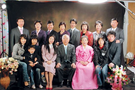 [역경의 열매] 박남선 (5) 30년 중보기도에 온 가족 ‘예수님 영접’ 기적이  