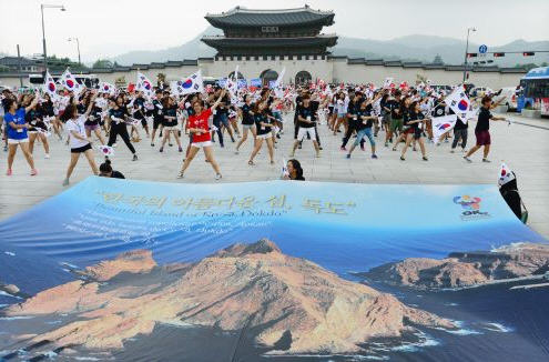  ƺ,   2014 鼭 ⡦ɽø 乮 ذᡱ  