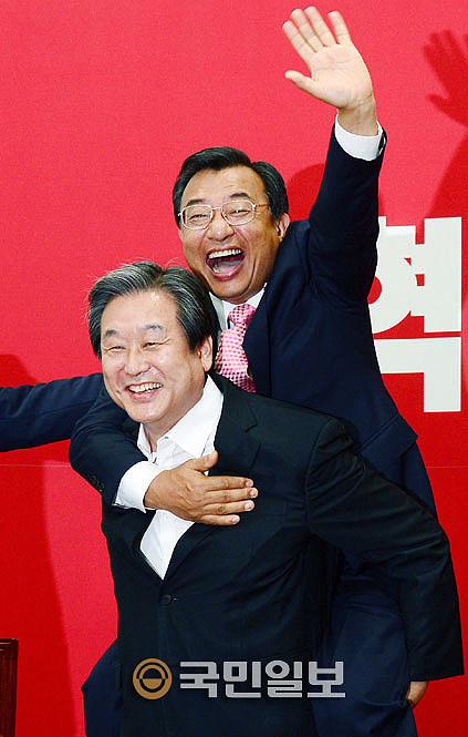 蹫    