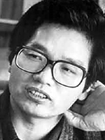  Ρ 賲        