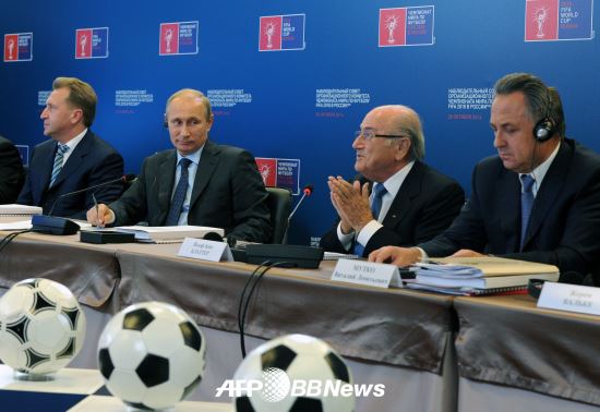  FIFA ȸ 纼 ޽ð ƴϰ ̾ ޾Ҿߡ  