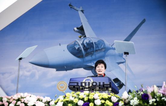 [] FA-50 ȭ , ڵ ݷϴ    
