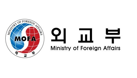   籹-     