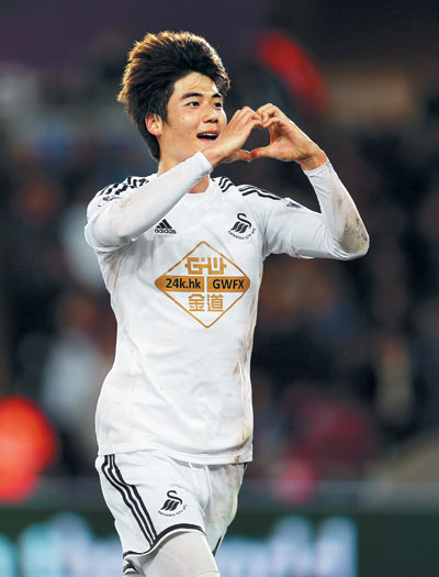 ذ ⼺롯   QPR Ĺ 33  °  