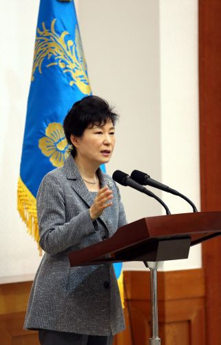 박 대통령, 문고리권력 3인방에 대해 