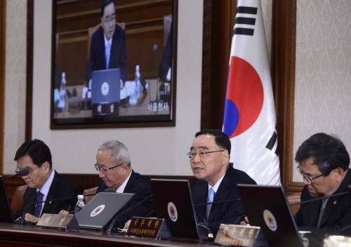 국제석유거래업 신설…동북아 오일허브 사업 본격화  
