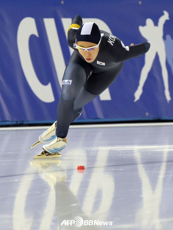 ‘빙속 여제’ 이상화, 월드컵 500ｍ 4연속 정상 질주  