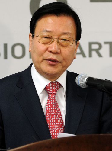 새누리당 여의도연구원장에 박세일 검토...임명 여부는 글쎄  