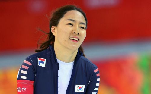 [스포츠브리핑] 이상화, 금메달 스케이트날 올림픽 박물관에 기증  