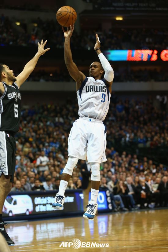 NBA Ư Ʈ е,   ù ⼭ ¸  