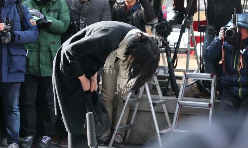 여야 의원 “비행기가 자기 자가용인줄 아나” … ‘땅콩회항’ 봐주기 조사 질타  