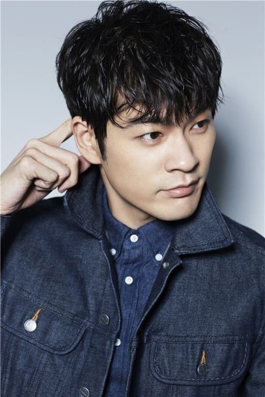 가수 장기하, ‘장기하의 대단한 라디오’ DJ 하차키로  